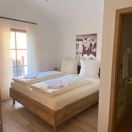 Der Limes 호텔 키펜베르크